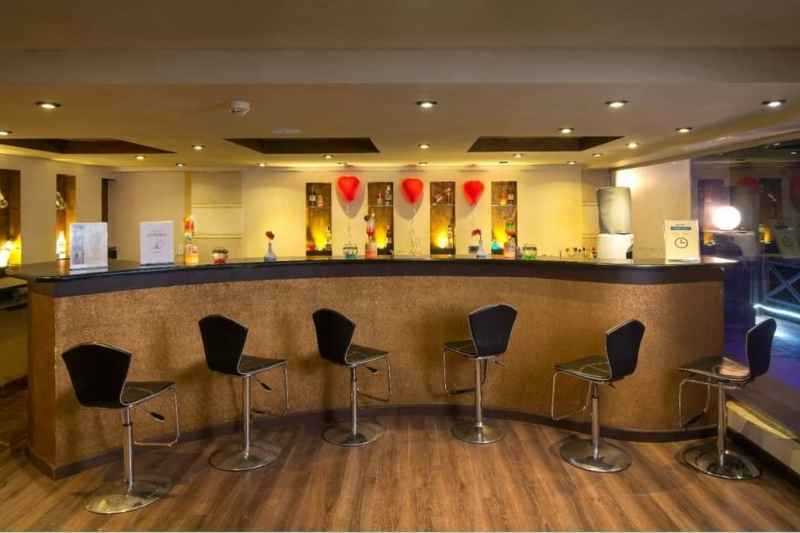 فندق جرافيتى سهل حشيش  5 نجوم - صف اول - اكوابارك